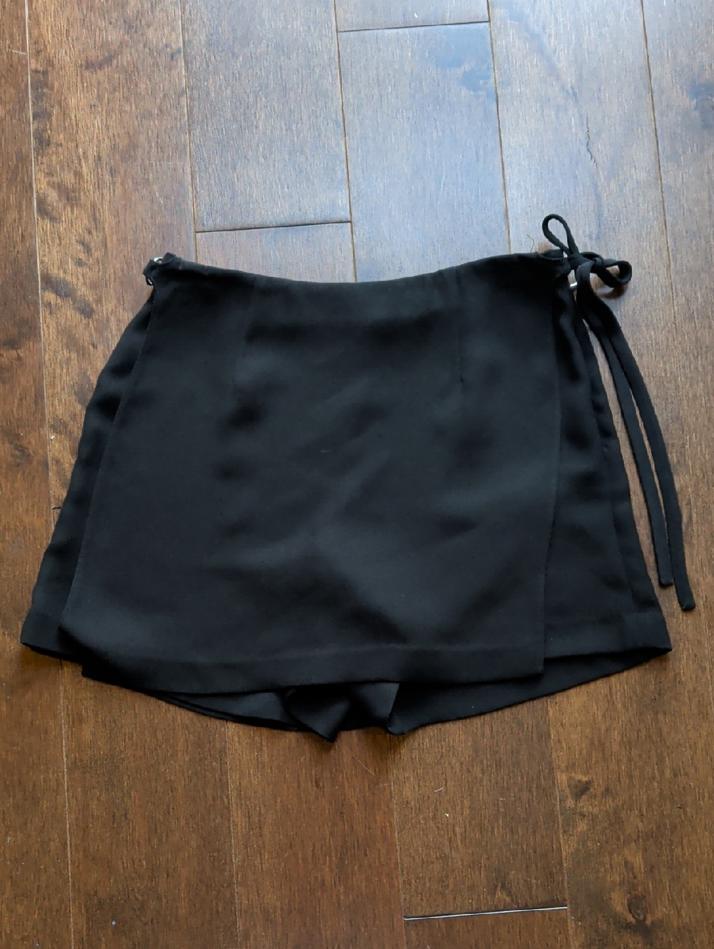 Banana Republic Black Wrap Tie Skort